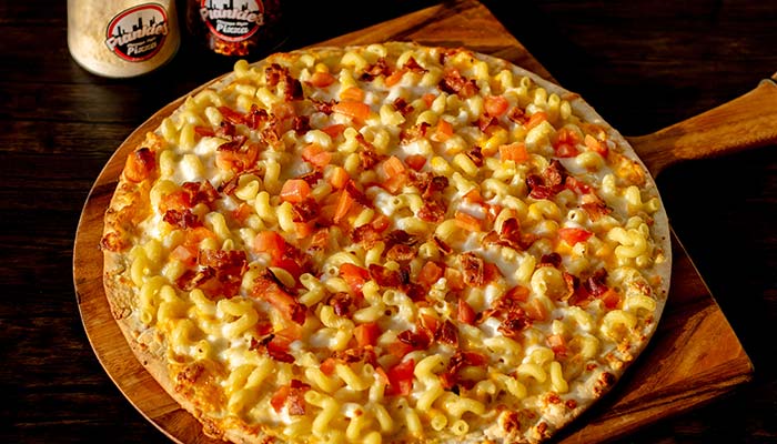 Frankie's Chicago Style Pizza restaurant in Maple Grove, MN serves the Gourmet Gouda Mac & Cheese Pizza