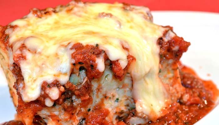 Frankie's Chicago Style Pizza restaurant in Maple Grove, MN homemade lasagna pasta