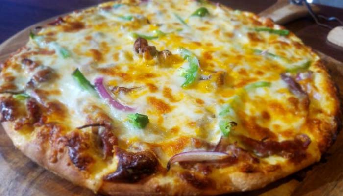 Frankie's Chicago Style Pizza restaurant in Maple Grove, MN serves the Southside Cheesesteak Pizza